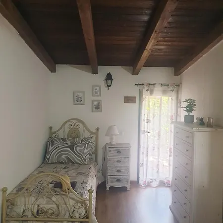 Dom wakacyjny Country House *